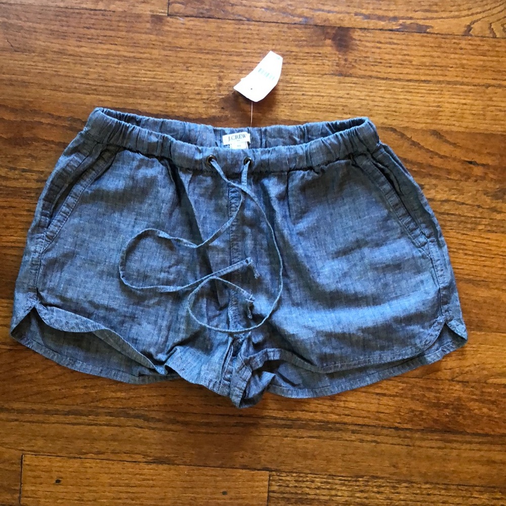 Women’s JCrew linen shorts